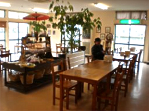 中は広々～☆キッズルームも完備！